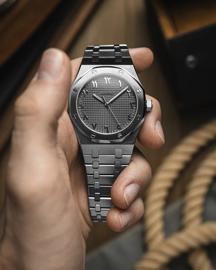 Royal Seikoak - Arabic Graphite