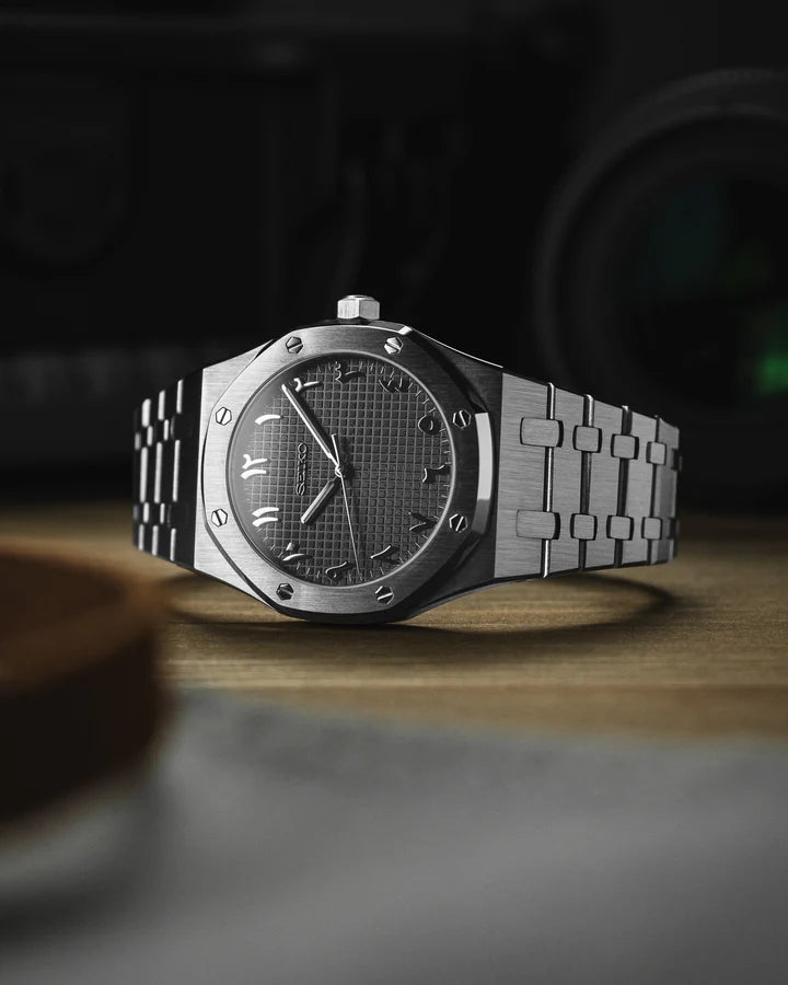 Royal Seikoak - Arabic Graphite